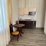 -біля вокзалу-недалеко від центру-городоцька 151 3*